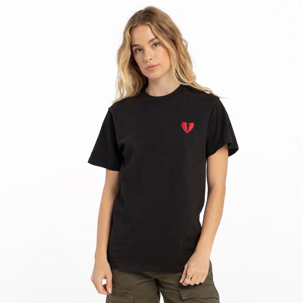 Riot Society Black Tee with Red Broken Graphic Heart Tee (110)